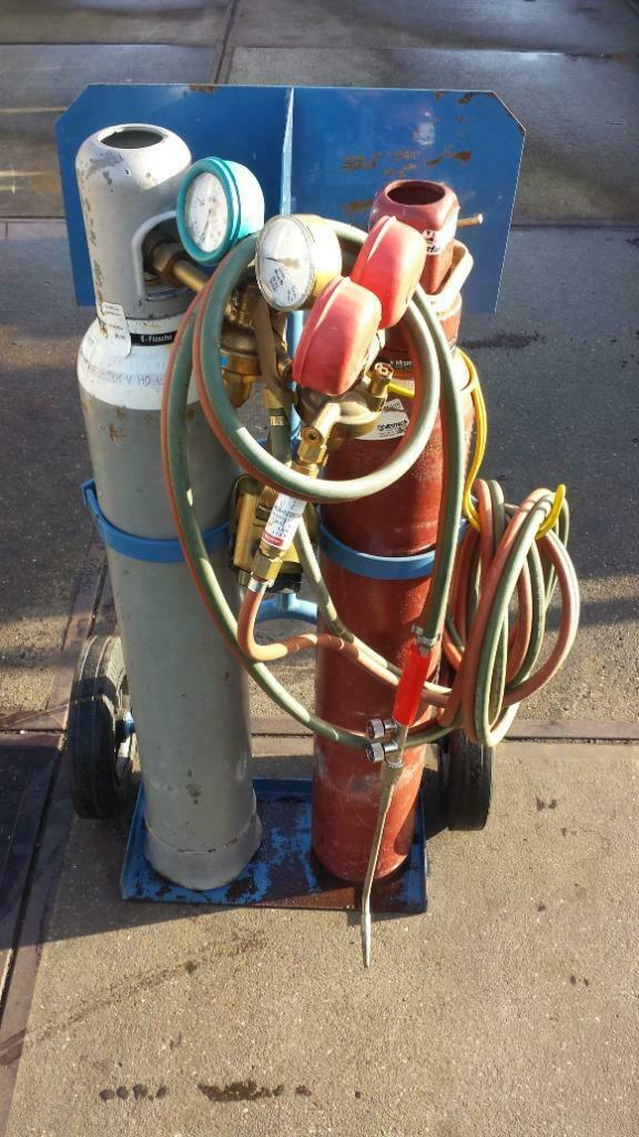 Autogeenset compleet incl eigendomsflessen 2