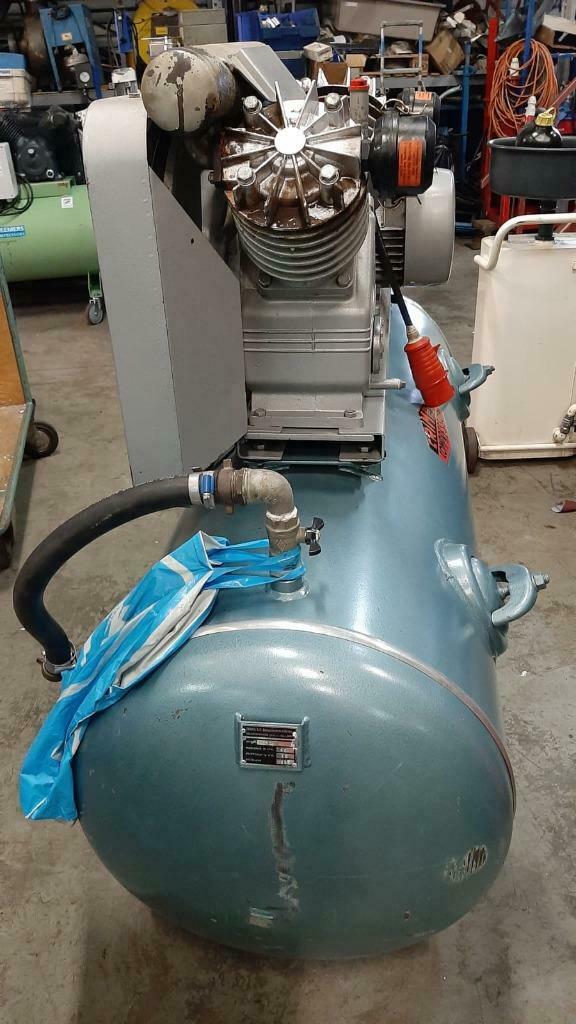 Gebruikte compressor Crimex CF1400 500 liter tank 10 PK 3