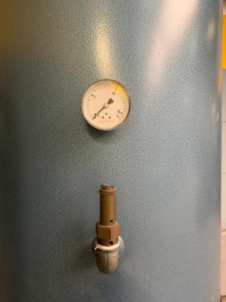 b4b4e6ed-79cd-4753-b138-38d4c27b3606