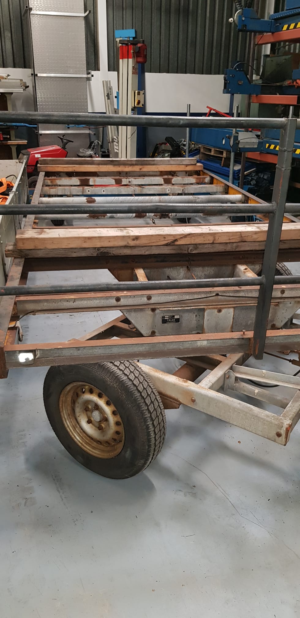 6d9cca02-42a7-4216-82ff-24f3b1f03793