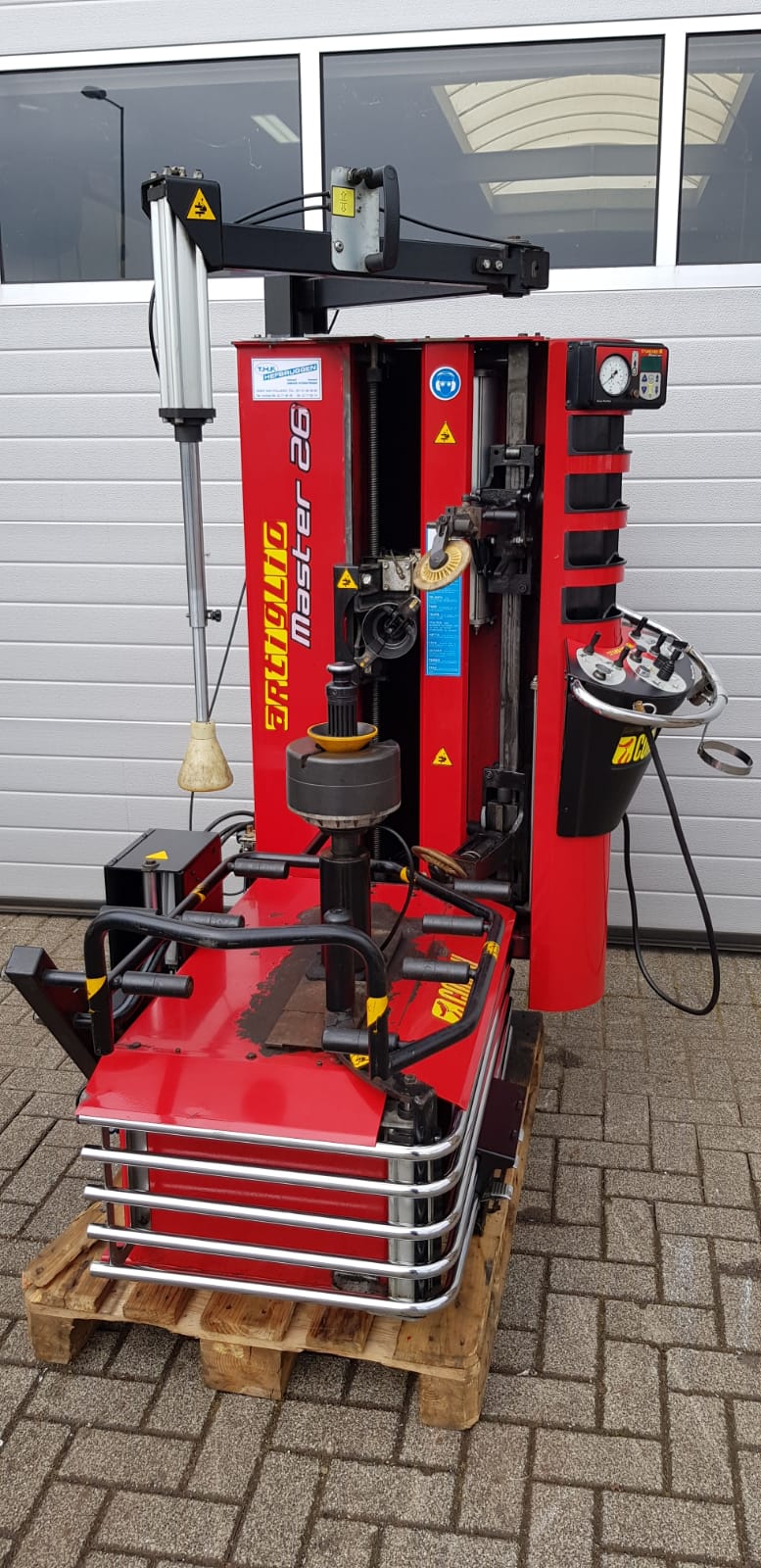 d335be1c-fe84-4ae8-8308-fe0518ad6fc2