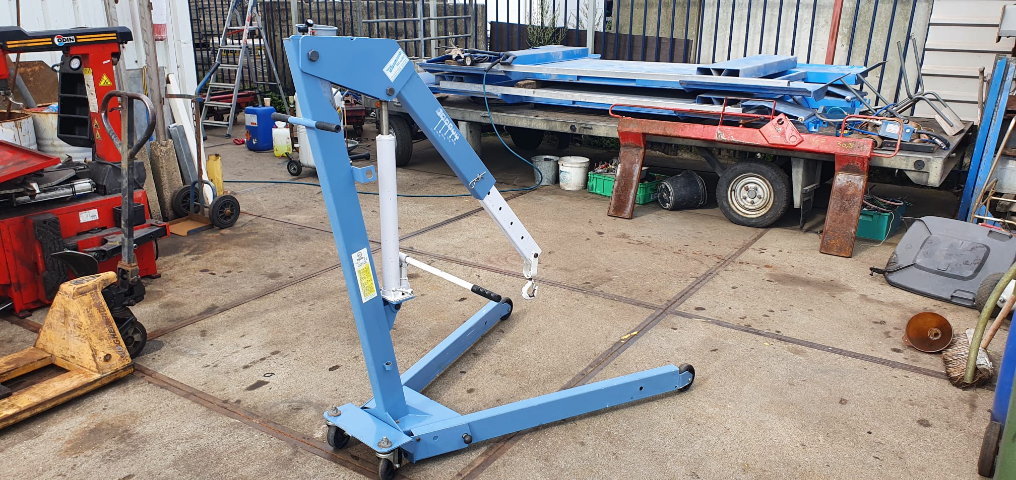 987cda00-338c-49d6-a8c8-d0f96f06e03a