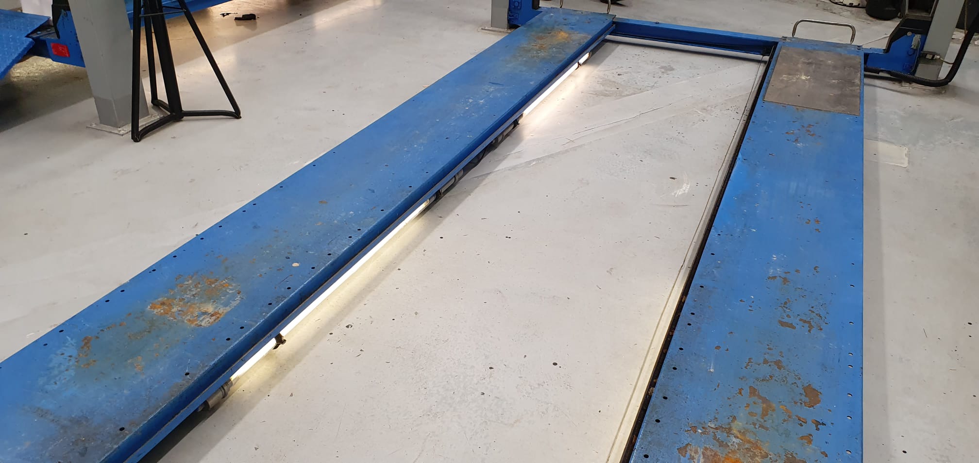 03ef212f-922e-4a4e-b1c1-0160e6cf04b9