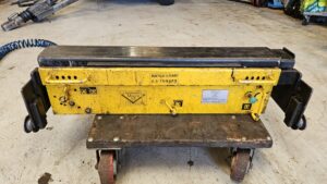 Brugkrik hefbrugkrik autokrik Major Lift GL12 8JD 2000Kg