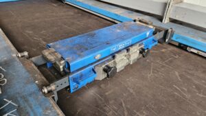 Brugkrik hefbrugkrik autokrik AC SD20PHL 2000Kg 2011