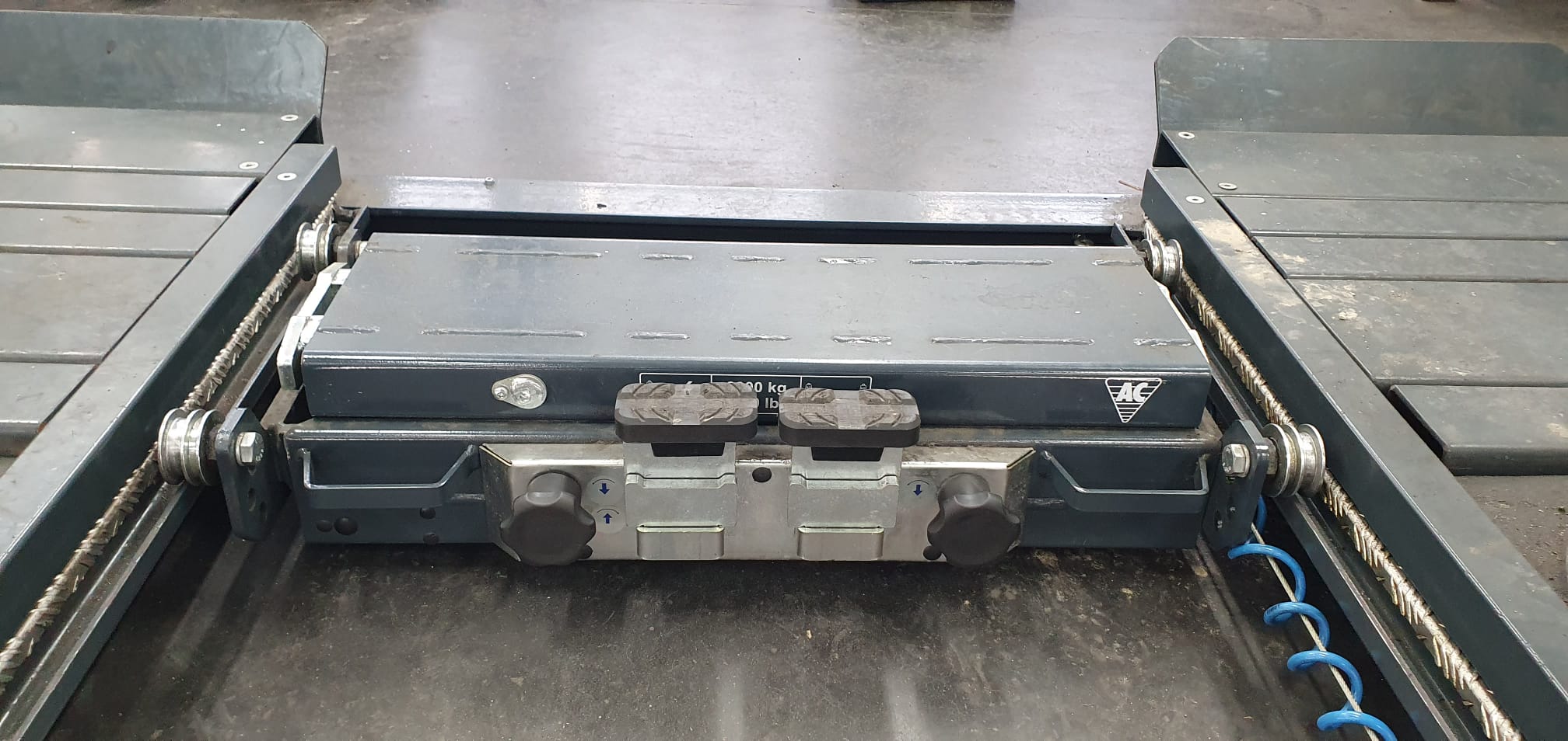 ecae2b92-cddd-408b-8d8d-da5672651df5