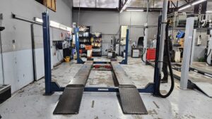 4 koloms hefbrug autobrug OMA 526L5 5000Kg APK brug RAI keur Rijbaanlengte 510cm!