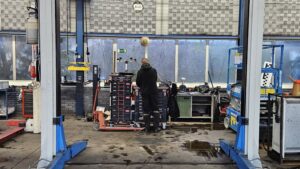 Hydraulische 2 koloms hefbrug Autec ALH-5024A 5000Kg