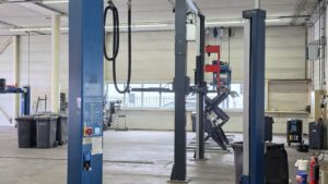 Gebruikte 2 koloms hefbrug autobrug Nussbaum 2.30 SLE 3000Kg