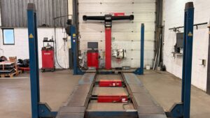 4 koloms hefbrug autobrug OMA 526L5 5000Kg APK brug RAI keur Rijbaanlengte 510cm!